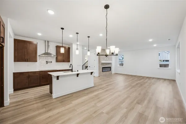 $899,990 | 2207 Oak Court, Unit 8, Milton, WA 98354