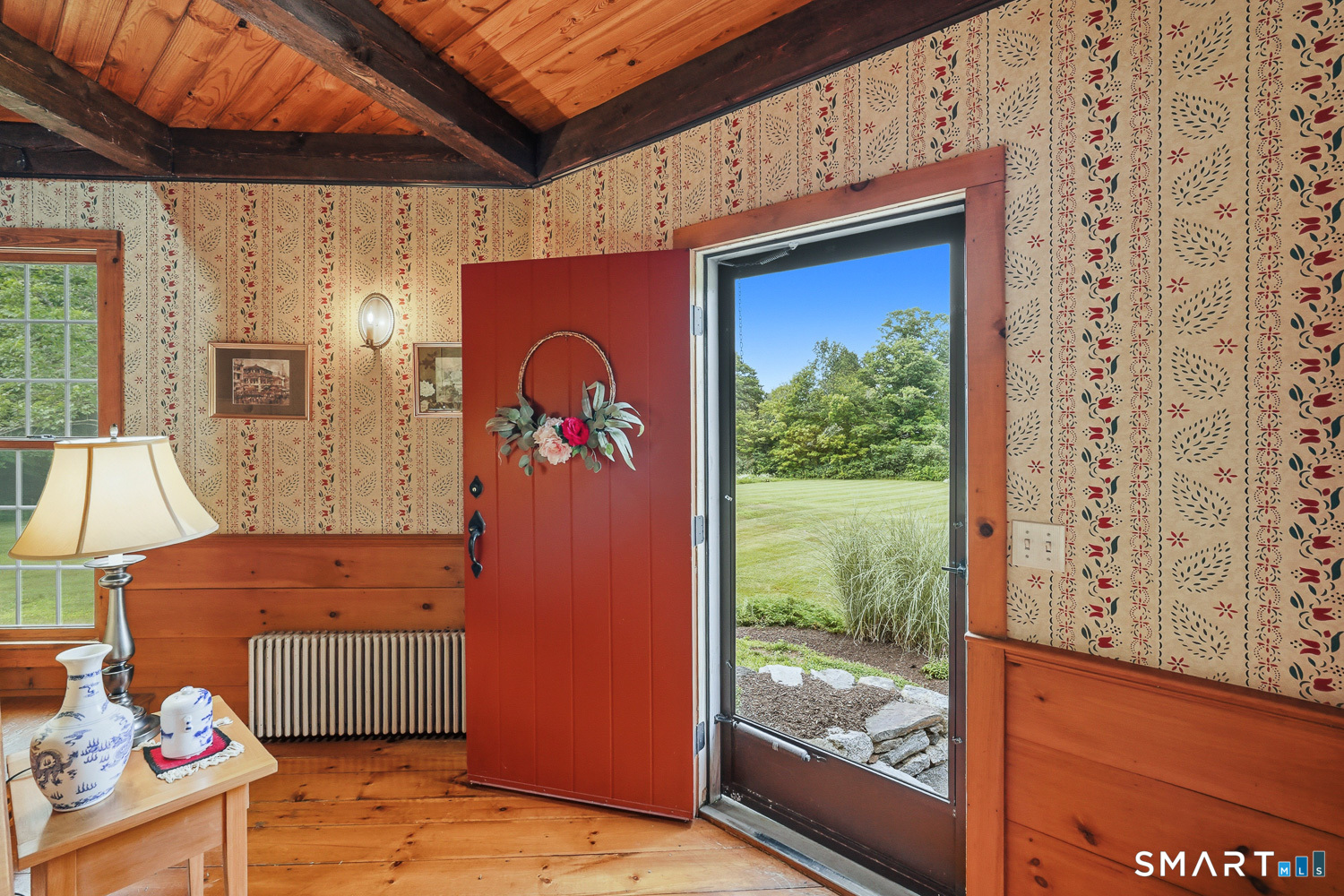 496 Center Road Woodstock, CT 06281 - Photo 5 of 40
