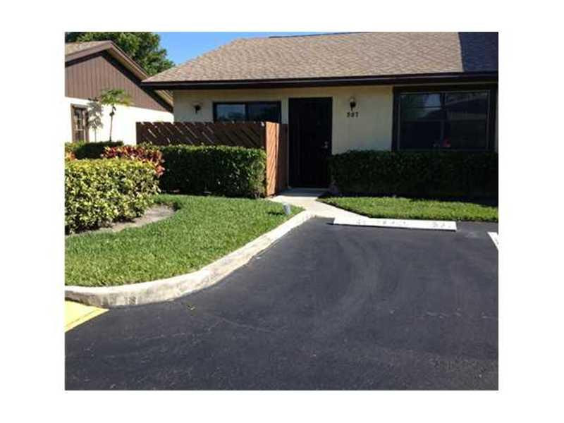 587 Banks Road, Unit 587 Margate, FL 33063 - Photo 1 of 17 Exterior Front