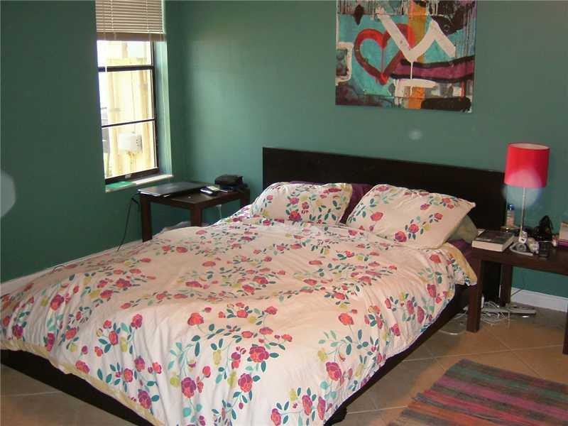 587 Banks Road, Unit 587 Margate, FL 33063 - Photo 8 of 17 Bedroom Master