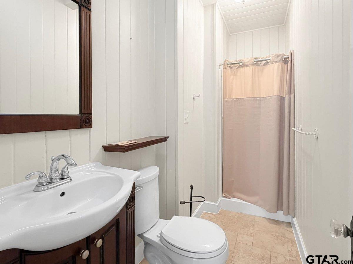 1609 Old Nacogdoches Road Henderson, TX 75654 - Photo 40 of 48