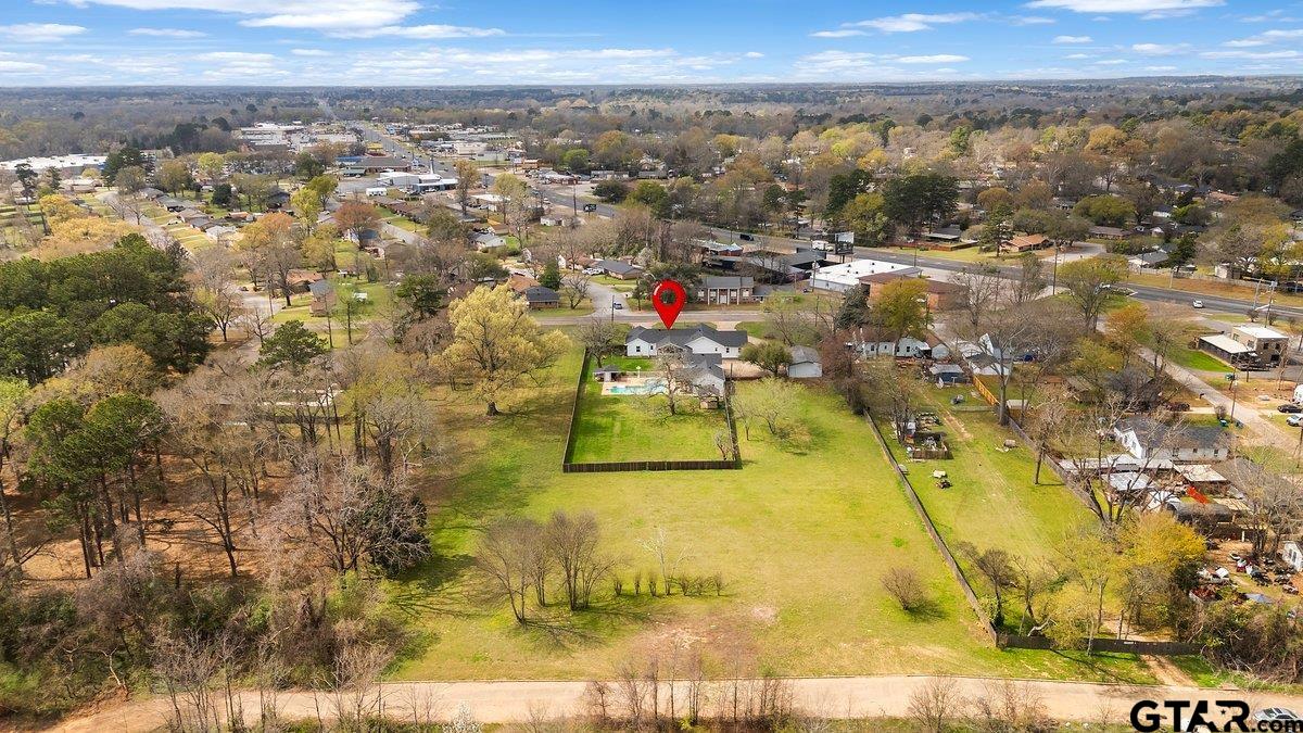 1609 Old Nacogdoches Road Henderson, TX 75654 - Photo 47 of 48 a view of city and mountain