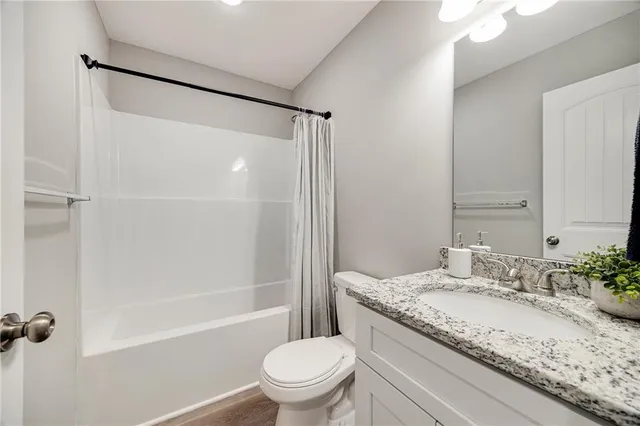 $349,900 | 602 Foxglove Lane, Raymore, MO 64083