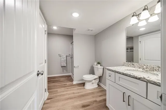 $349,900 | 602 Foxglove Lane, Raymore, MO 64083