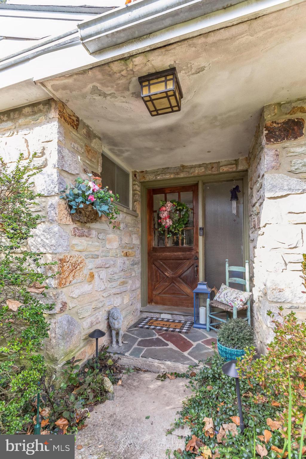 517 Montgomery Road Ambler, PA 19002 - Photo 7 of 71 Gallery Image 7