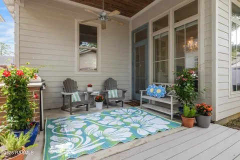 $520,000 | 103 Gardenwood Lane, Lafayette, LA 70508