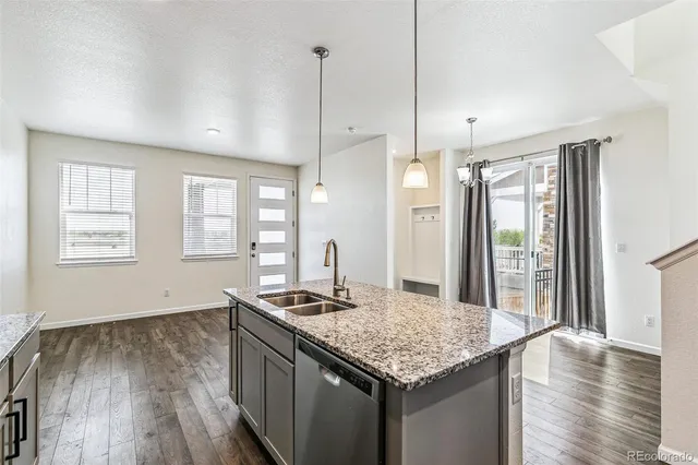 $418,000 | 21761 East 7th Avenue, Aurora, CO 80018