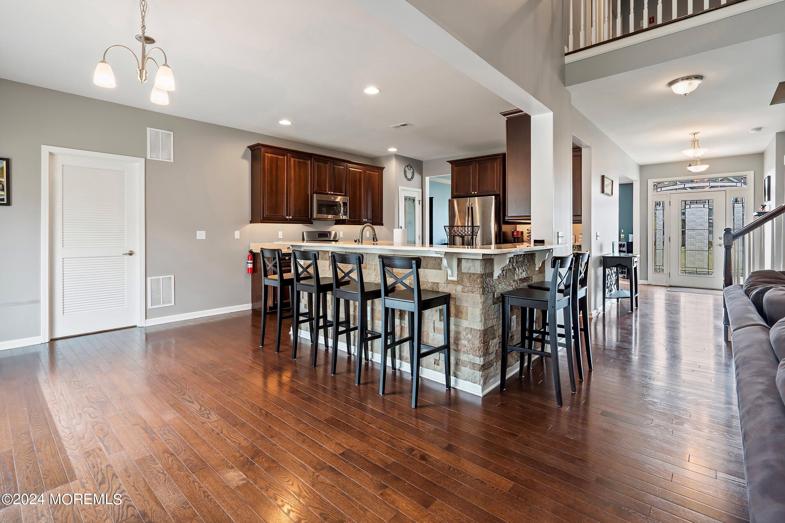 19 Bellagio Road Jackson, NJ 08527 - Photo 16 of 47 15-Kitchen 1G