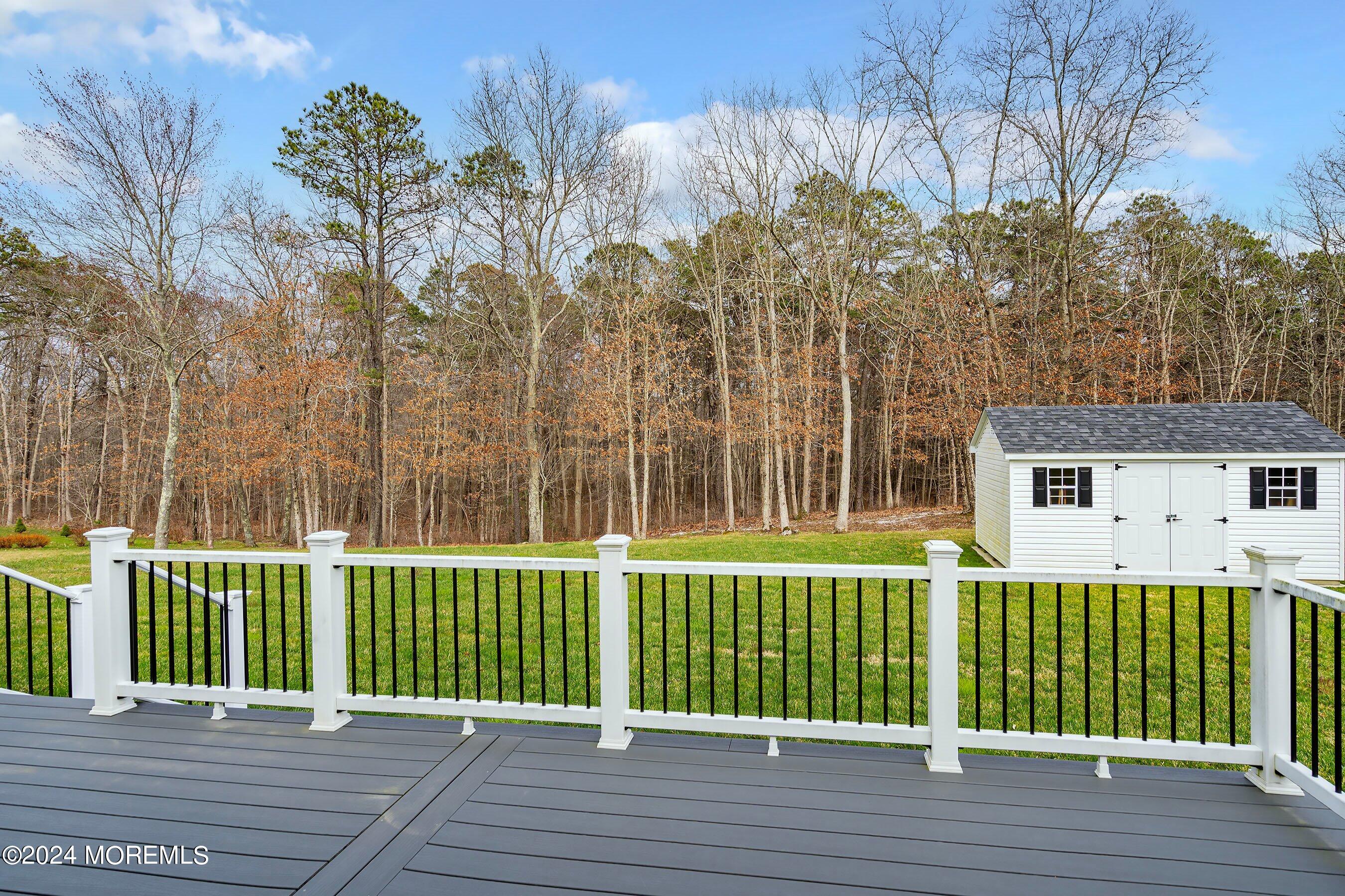19 Bellagio Road Jackson, NJ 08527 - Photo 41 of 47 40-Rear Deck View 1