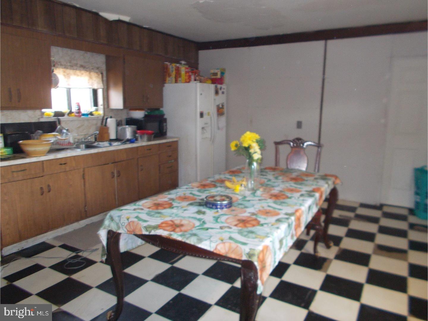 26 Sheep Pen Hill Road Pemberton, NJ 08068 - Photo 7 of 7 Kitchen