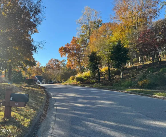 $739,000 | 101 Highlands Lake Drive, Cary, NC 27518