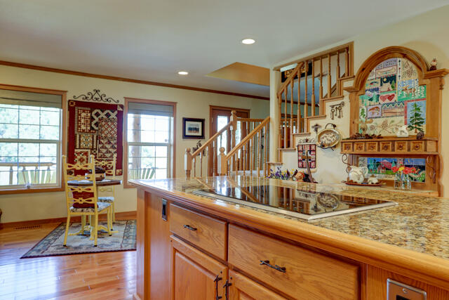 20557 Rusticate Road Bend, OR 97702 - Photo 10 of 59 20557 Rusticate Rd-10