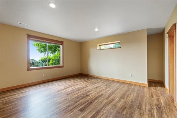 $875,000 | 10321 North Navaho Drive, Spokane, WA 99208