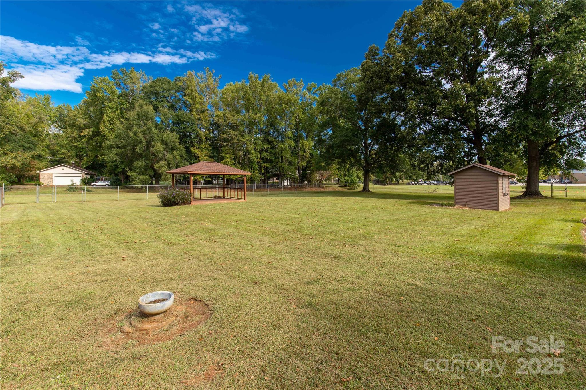 601 Laurel Court Lancaster, SC 29720 - Photo 29 of 33