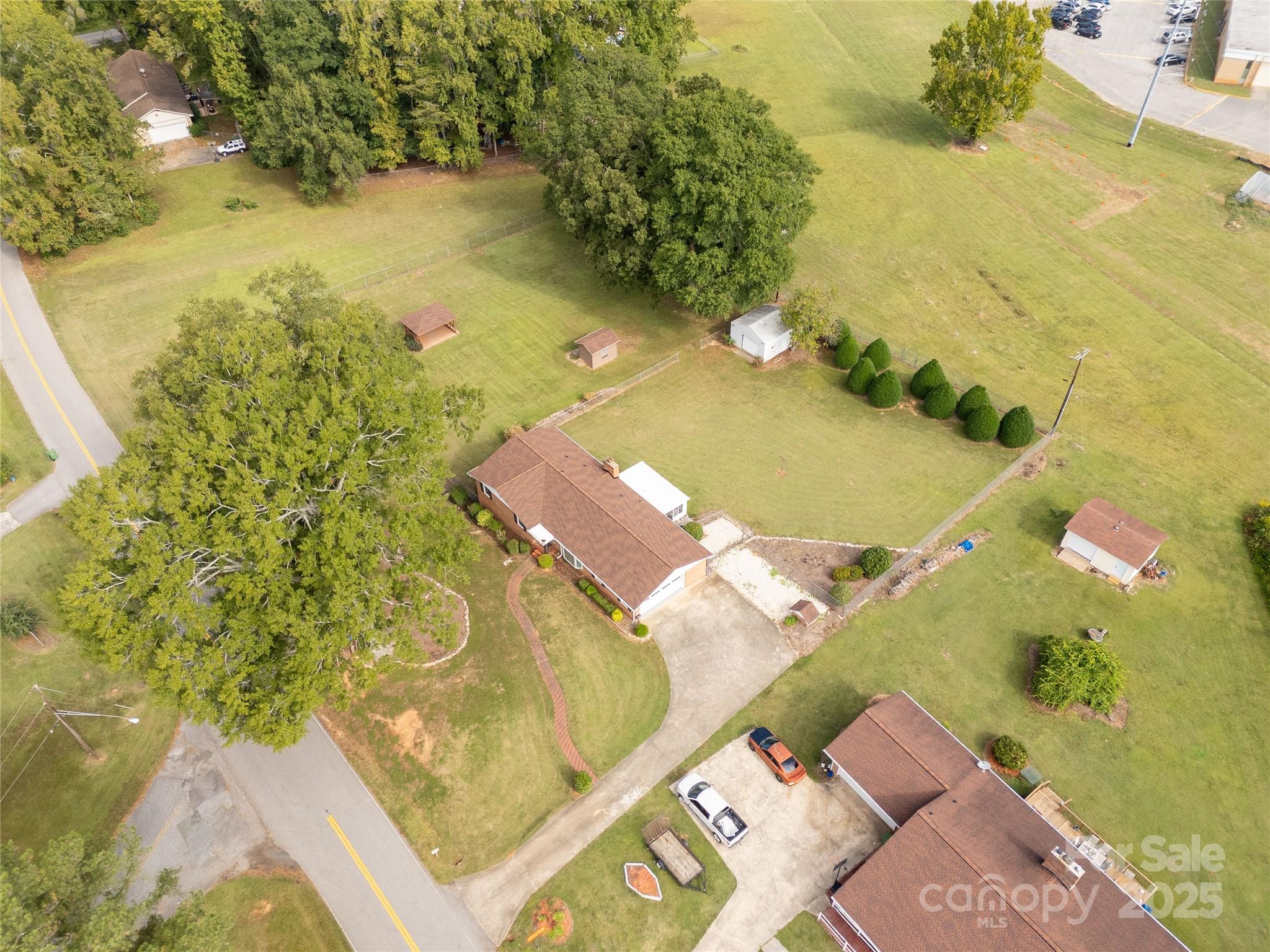 601 Laurel Court Lancaster, SC 29720 - Photo 32 of 33