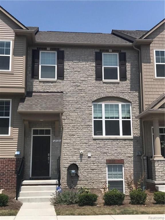 2976 Hartwick Drive Rochester, MI 48307 - Photo 1 of 19