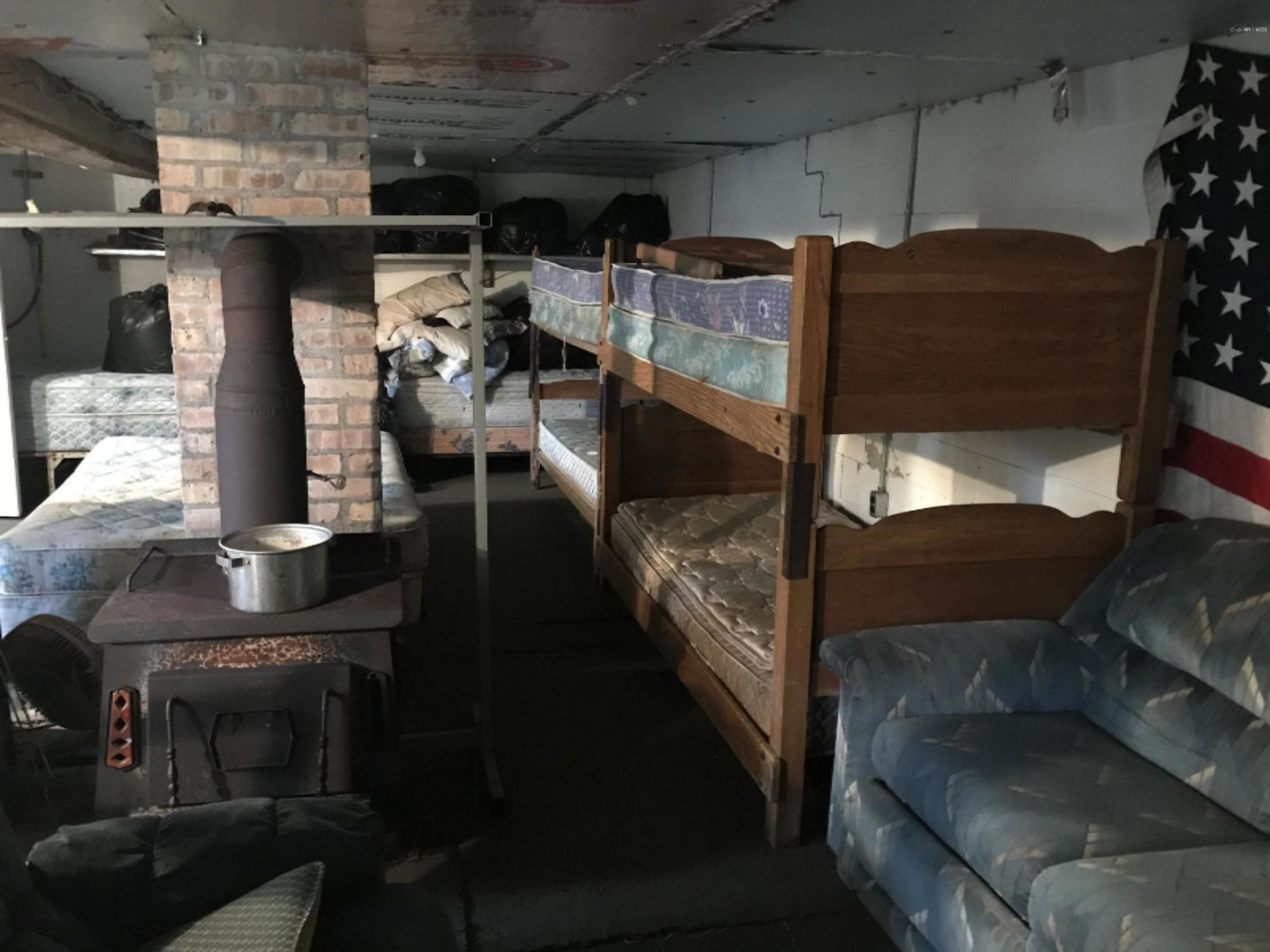 5564 North Elm Avenue Big Rapids, MI 49307 - Photo 9 of 24 IMG_0805