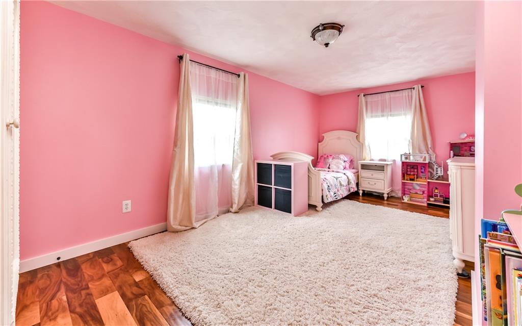 611 Greenlee Road Pittsburgh, PA 15227 - Photo 14 of 25 Gallery Image 14