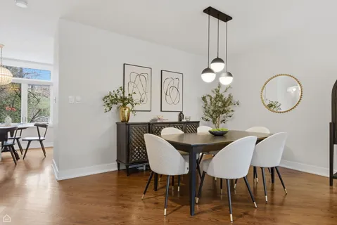 $1,195,000 | 2718 North Southport Avenue, Unit B, Chicago, IL 60614