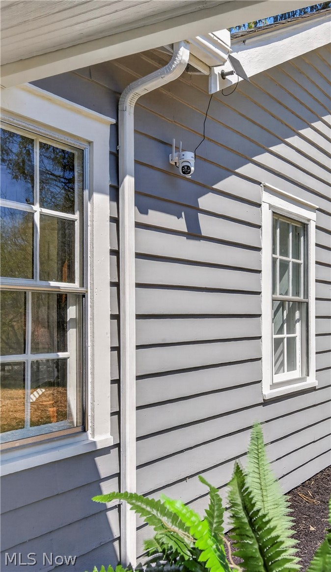 14939 Caves Road Novelty, OH 44072 - Photo 40 of 42 Exterior view of a security system