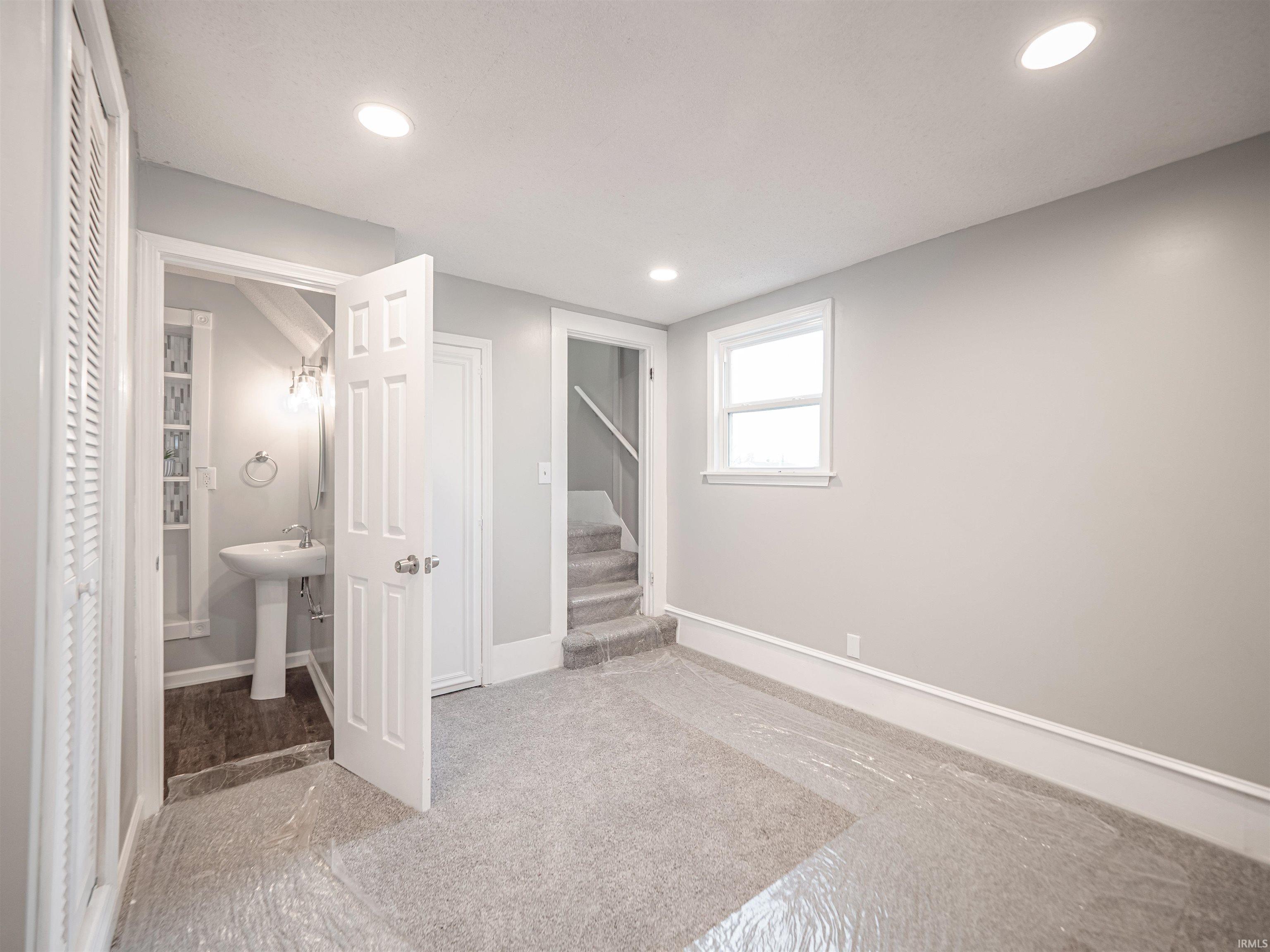 914 West 5th Street Mount Vernon, IN 47620 - Photo 25 of 36