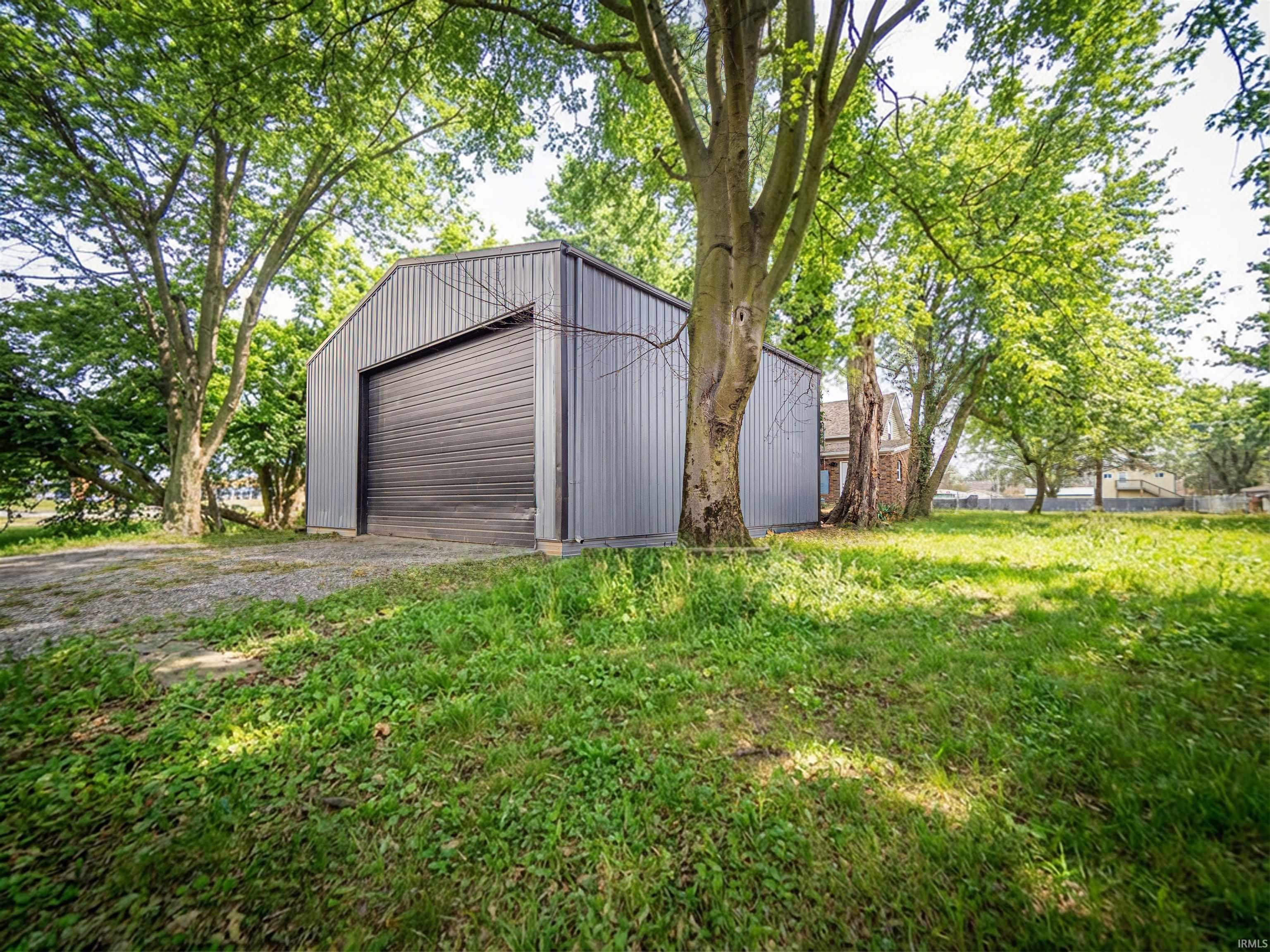 914 West 5th Street Mount Vernon, IN 47620 - Photo 9 of 36