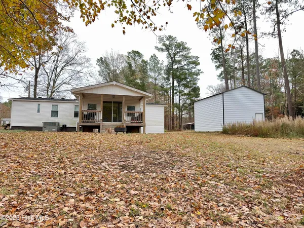 $315,000 | 182 West Island Trail, Hertford, NC 27944