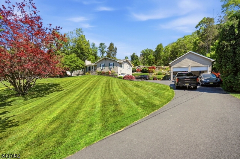 278 Decker Pond Road Andover, NJ 07821 - Photo 5 of 35