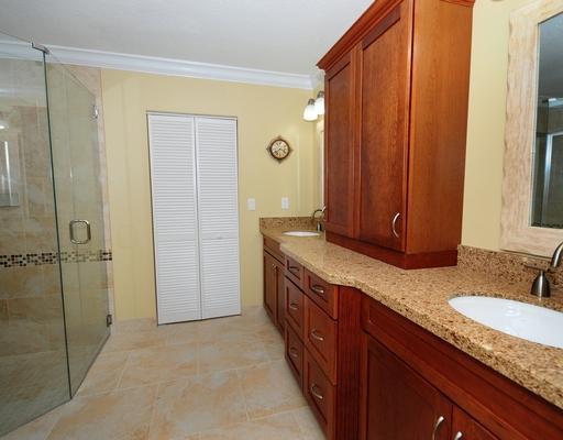 26 East Riverside Drive Jupiter, FL 33469 - Photo 12 of 25 Additional Photo