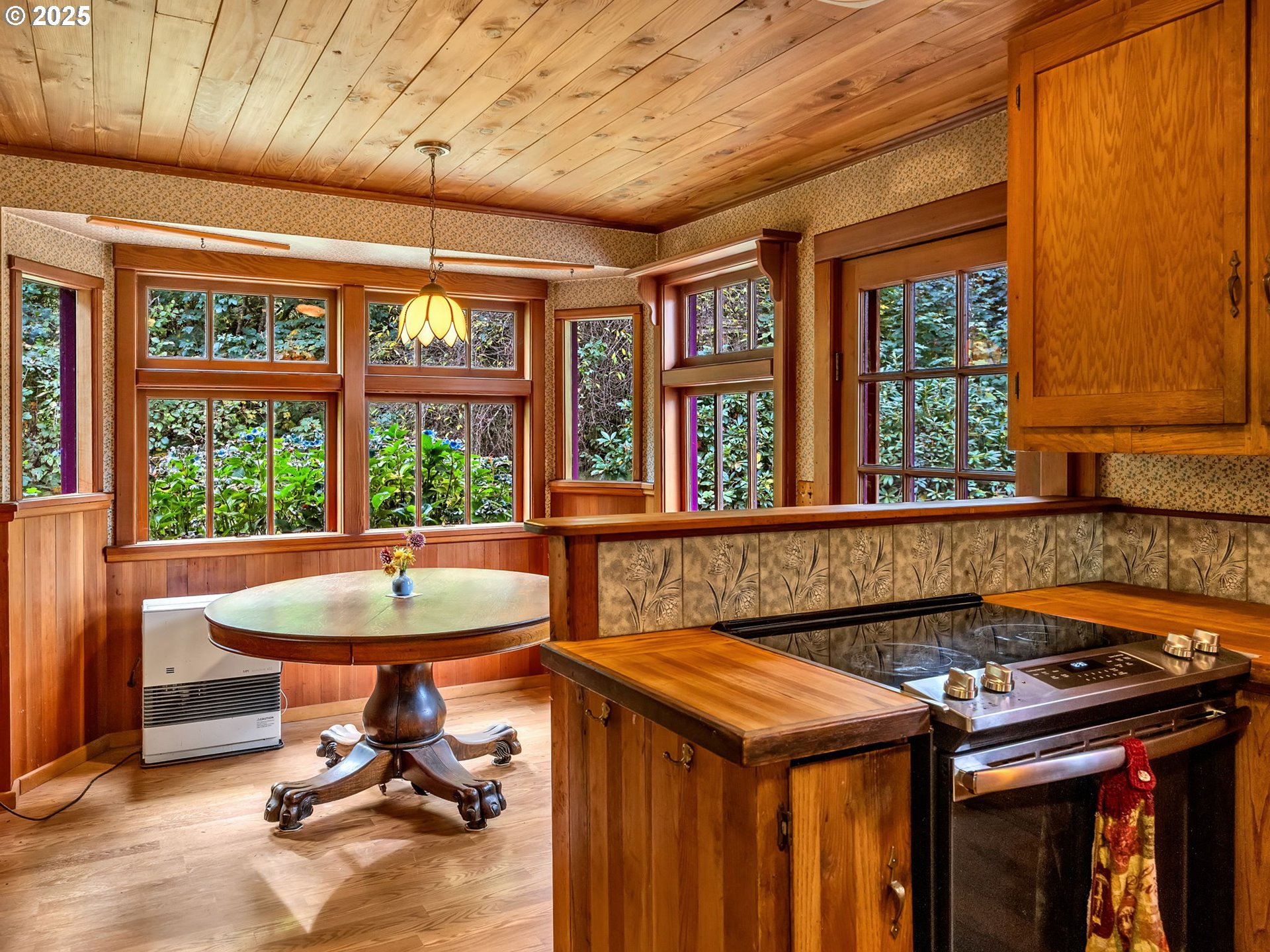 44072 Anderson Lane Astoria, OR 97103 - Photo 14 of 45