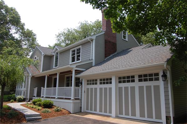 17 Willowdale Road Winchester, MA 01890 - Photo 1 of 24 a front view of a house with garden