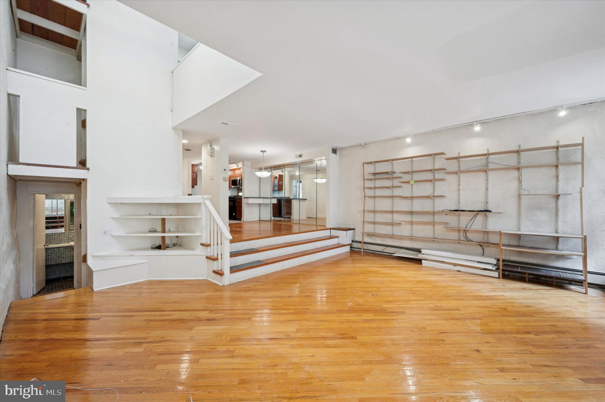 304 Delancey Street Philadelphia, PA 19106 - Photo 13 of 35 Spacious, modern living area with natural light.
