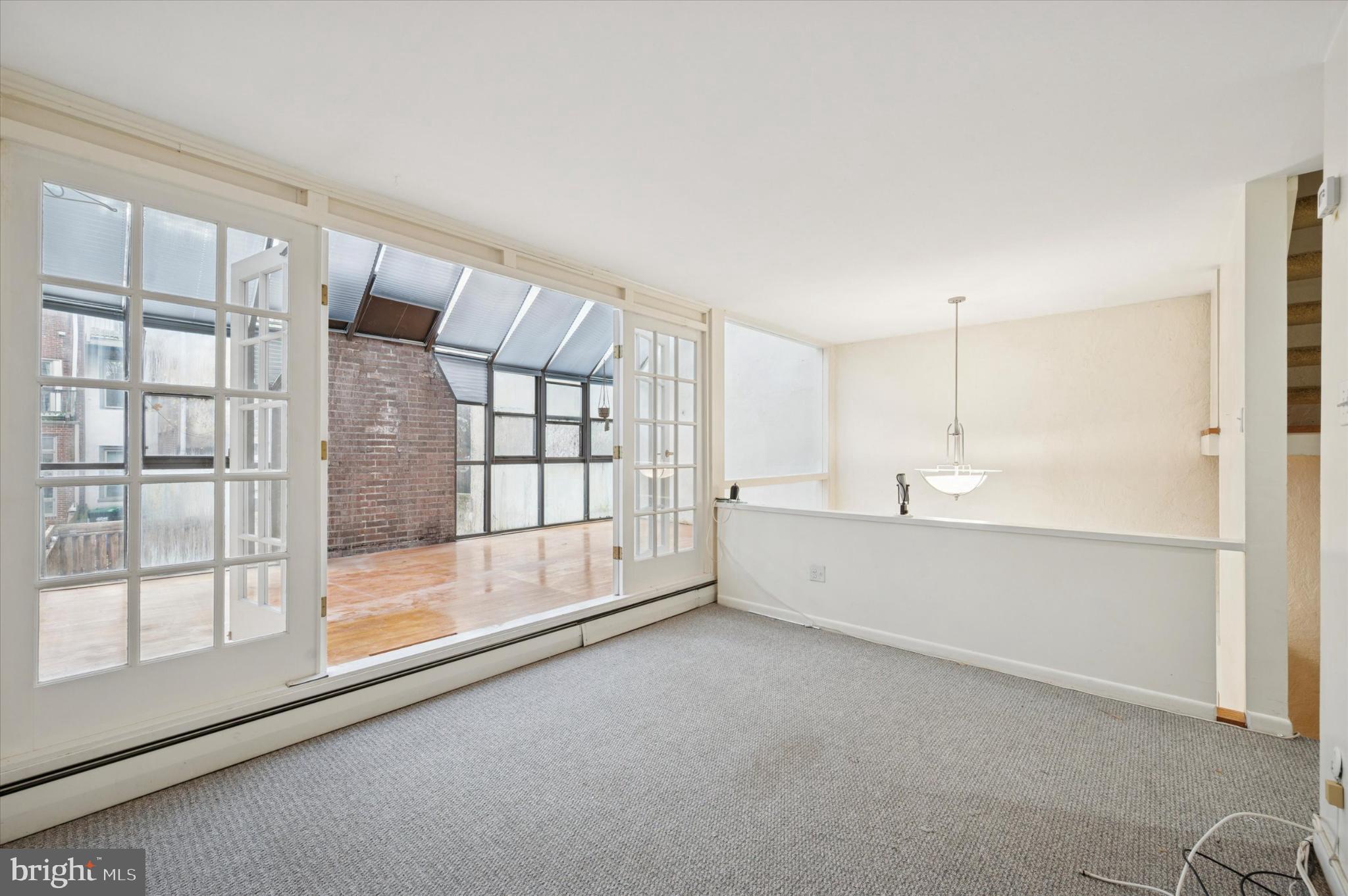 304 Delancey Street Philadelphia, PA 19106 - Photo 18 of 35 Bright and airy space with stunning views.