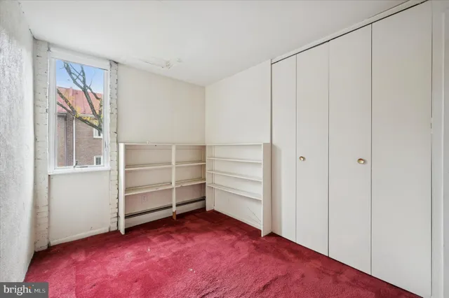 $950,000 | 304 Delancey Street, Philadelphia, PA 19106