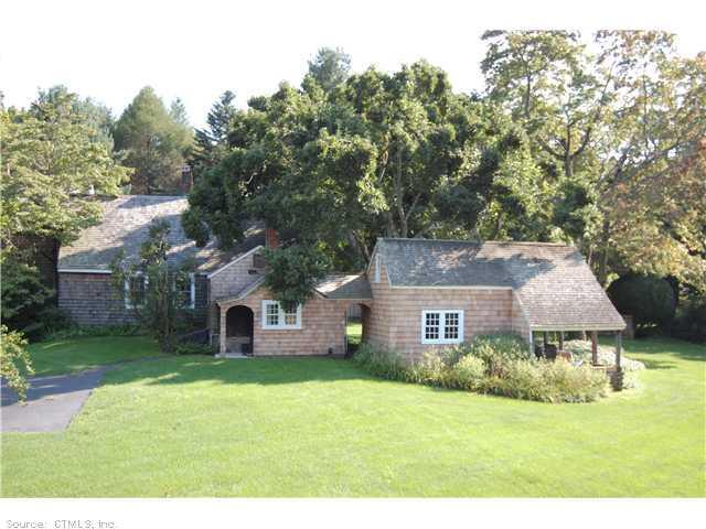 2516 Ridge Road North Haven, CT 06473 - Photo 1 of 1 Exterior Front.