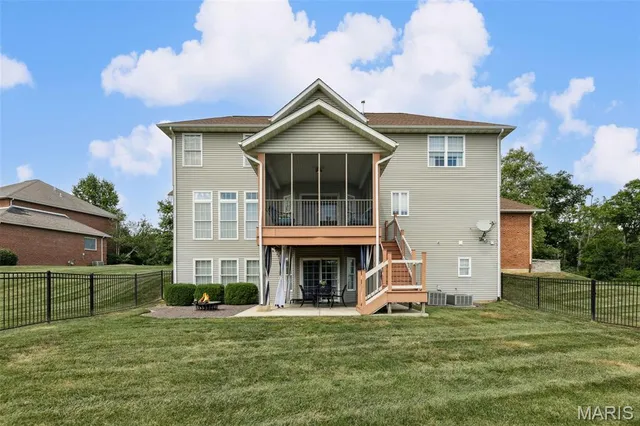 $499,000 | 4904 Barnwood Lane, Millstadt, IL 62260