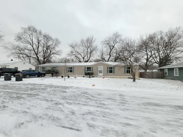 $232,500 | 4527 Schmucker Drive, Fort Wayne, IN 46835
