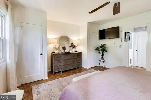 $324,900 | 3442 Martha Custis Drive, Alexandria, VA 22302