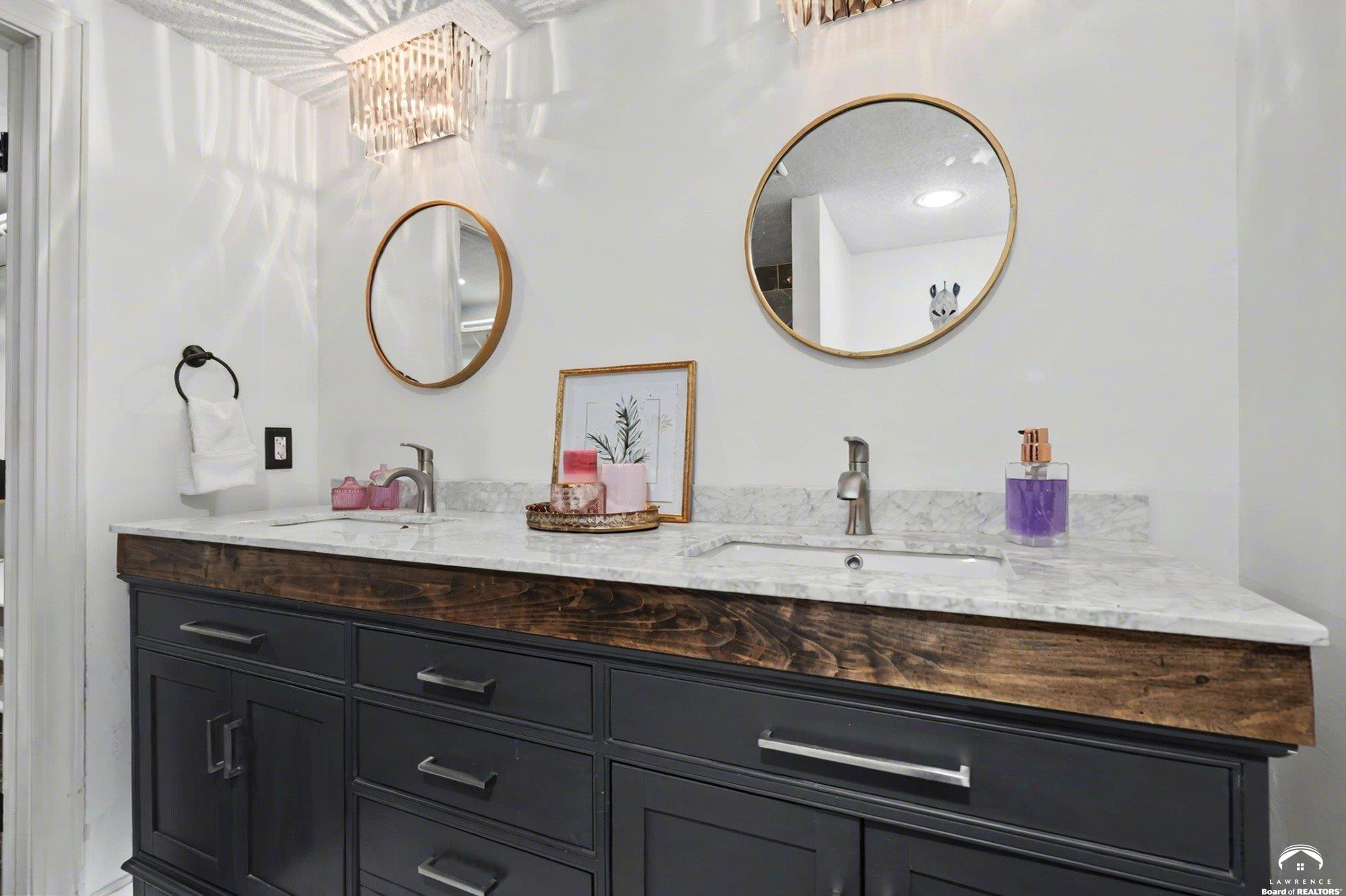 8430 Kickapoo Street De Soto, KS 66018 - Photo 35 of 60