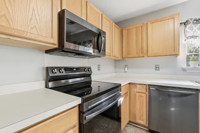 $375,000 | 20 Creek Bend Drive, Summerville, SC 29485