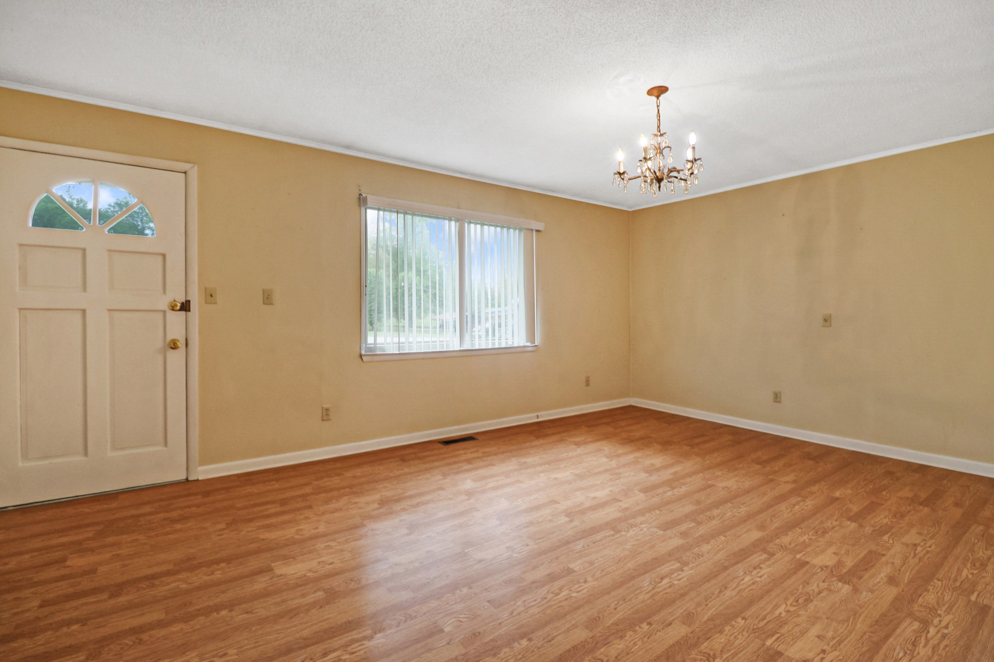148 Porter Lane Spring City, TN 37381 - Photo 26 of 53 a view of an empty room with a window