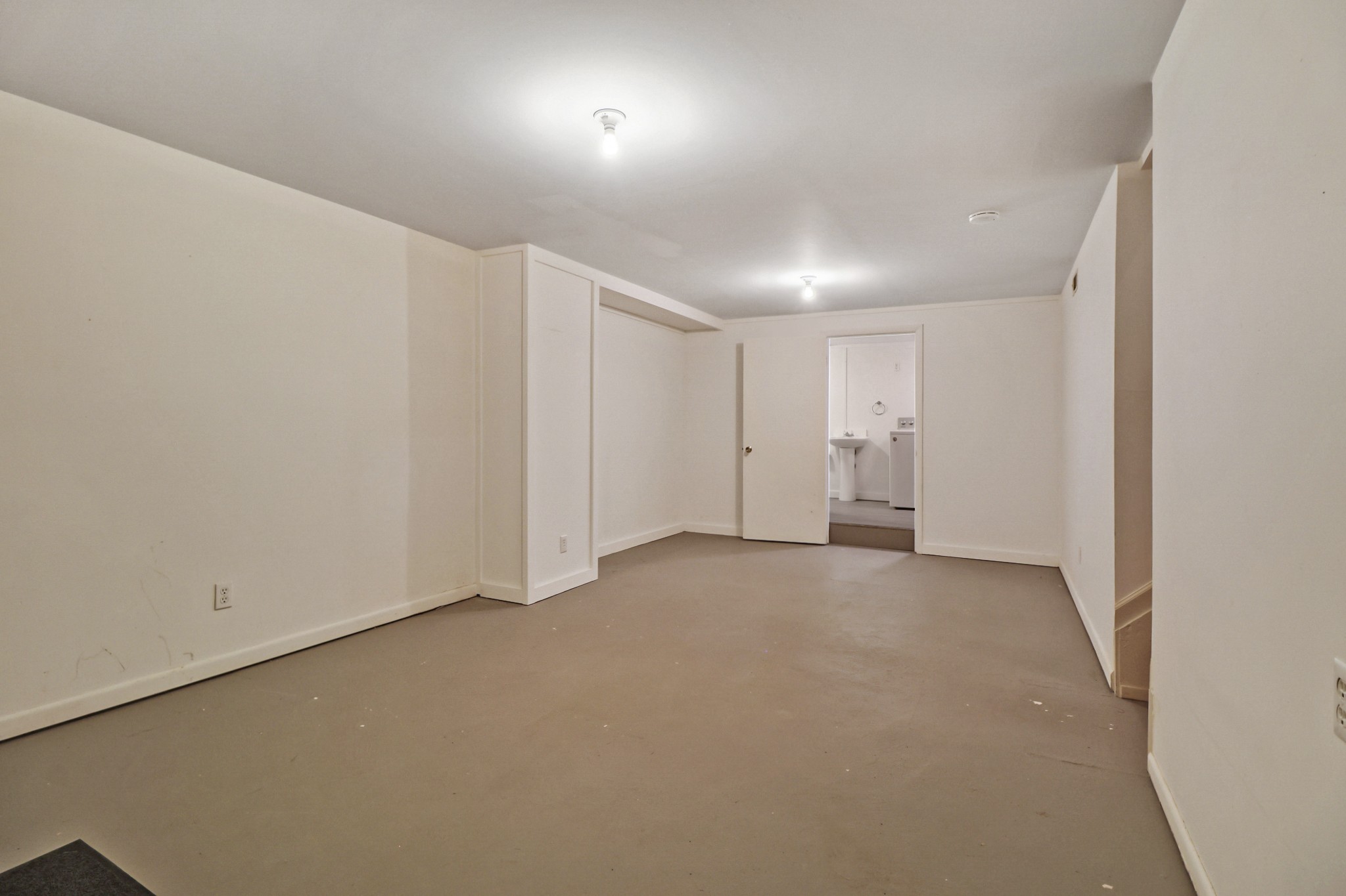 148 Porter Lane Spring City, TN 37381 - Photo 38 of 53 a view of an empty room