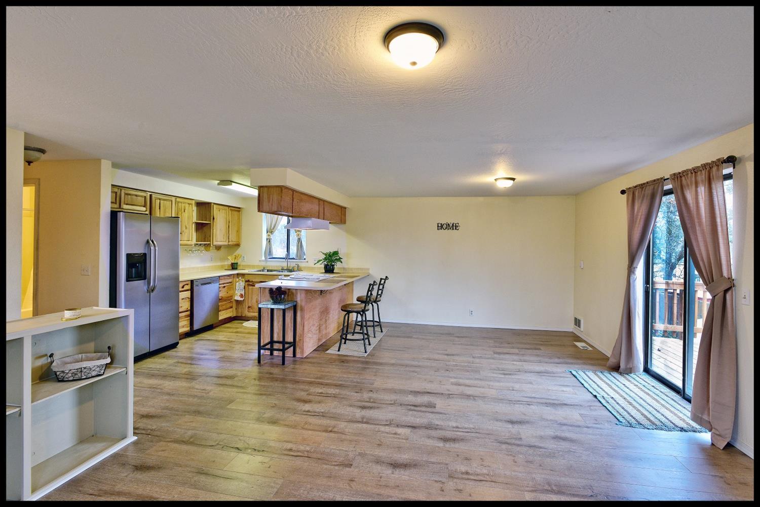 6011 Harris Road Central Point, OR 97502 - Photo 8 of 25 Additional Photo