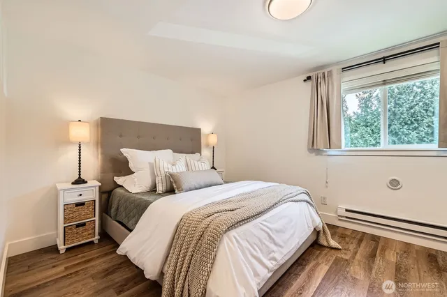 $349,950 | 14002 Northeast 181st Place, Unit A302, Woodinville, WA 98072