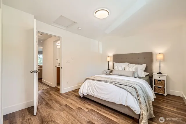 $349,950 | 14002 Northeast 181st Place, Unit A302, Woodinville, WA 98072