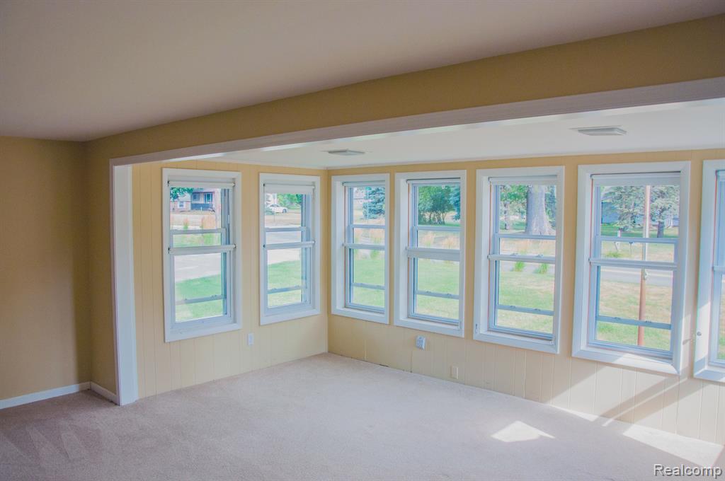 1235 Harding Avenue Rochester Hills, MI 48307 - Photo 6 of 81