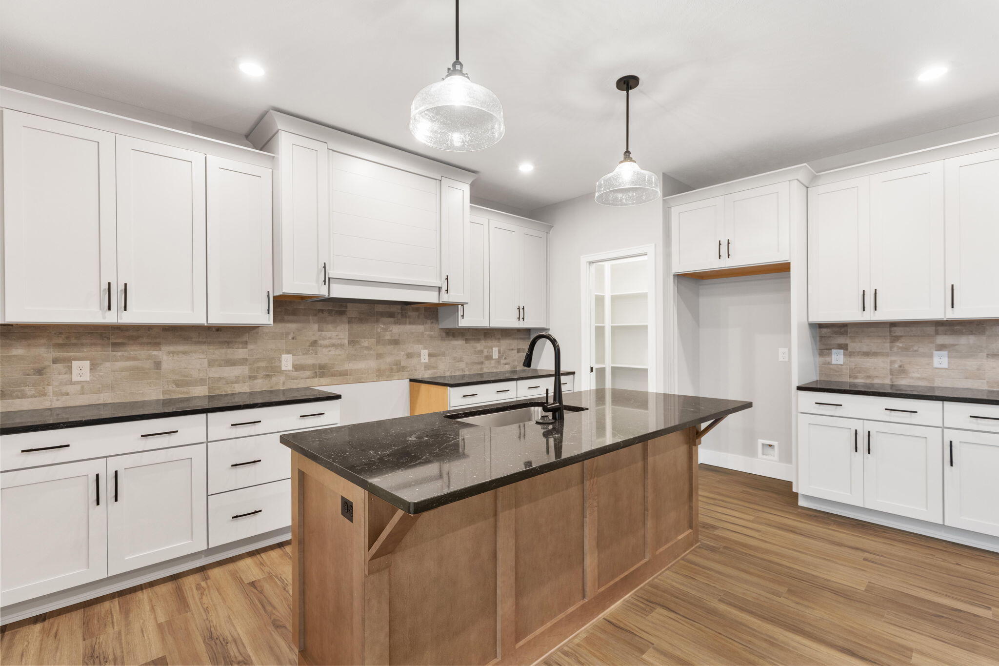 3276 Barett Ridge Jenison, MI 49428 - Photo 14 of 47 2244b - LWNG.10-385 - 3276 Barett Ridge