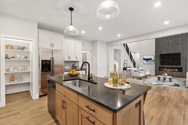 $799,900 | 3276 Barett Ridge, Jenison, MI 49428