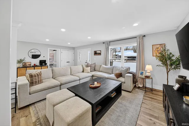 $650,000 | 51275 Crooked Oak Drive, Granger, IN 46530