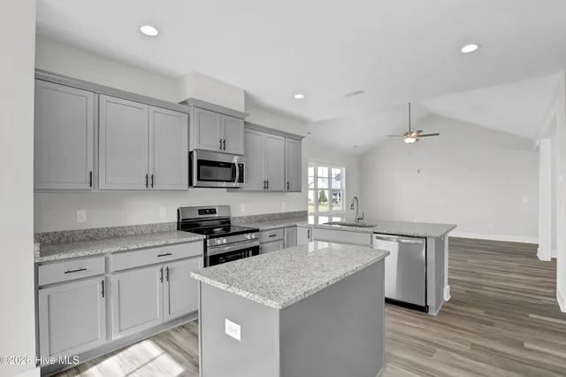 $2,500 | 52 Talbert Drive, Rocky Point, NC 28457